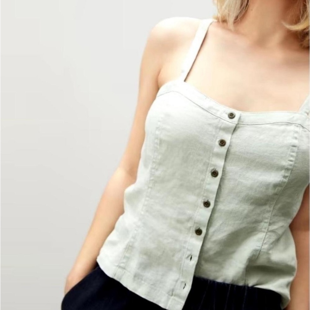 everlane linen picnic top